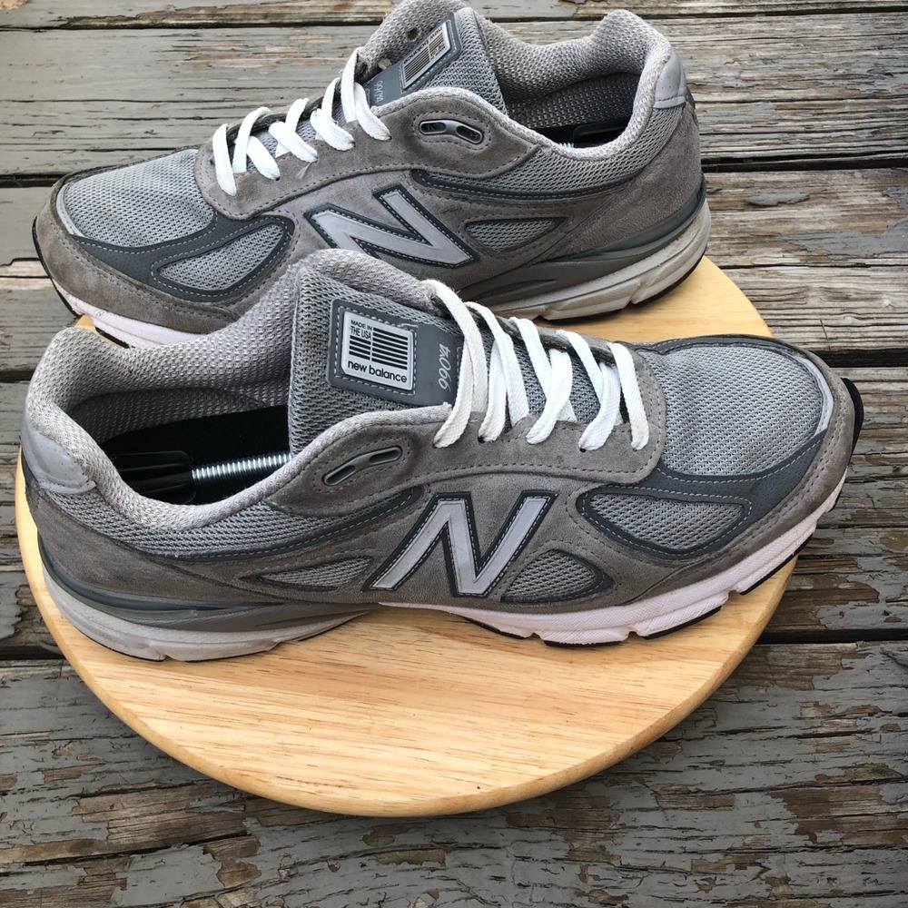 New Balance 990v4 Sneakers Mens 11 D Grey USA Made U990GR4 Dad Shoes-Tread Flaw